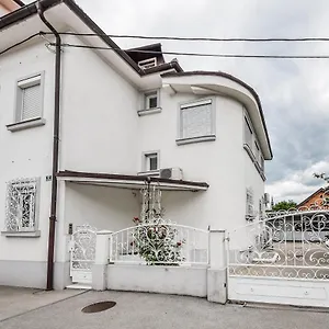  Apartment Kavon Slowenien